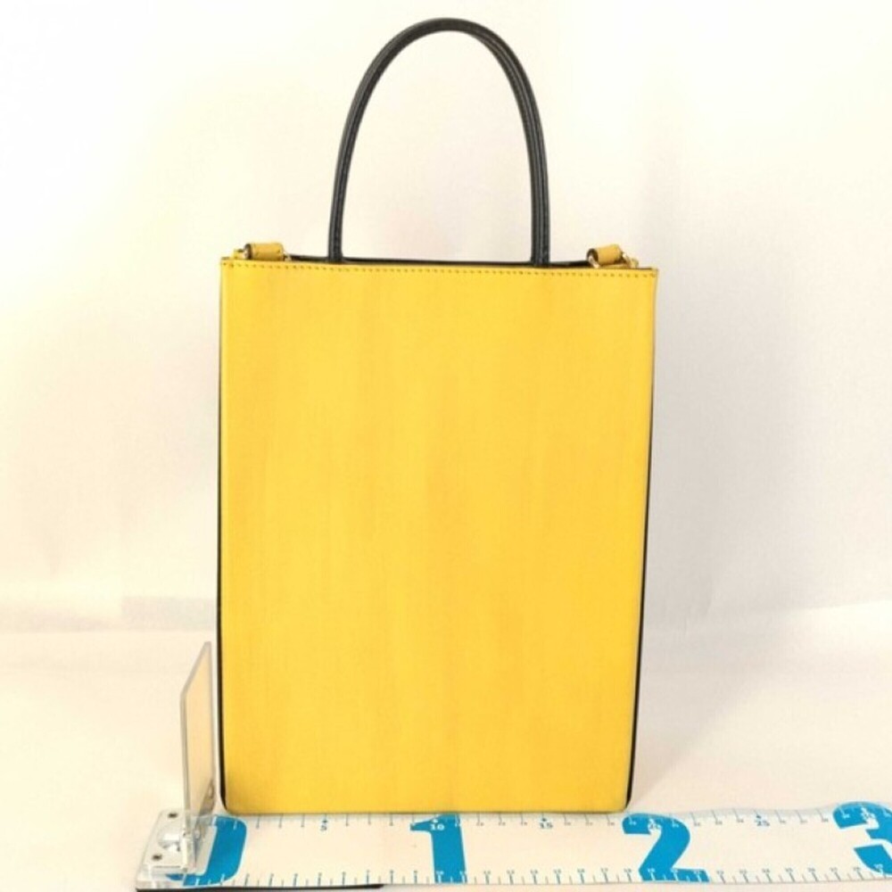 FENDI Bag - Picture 2 of 10